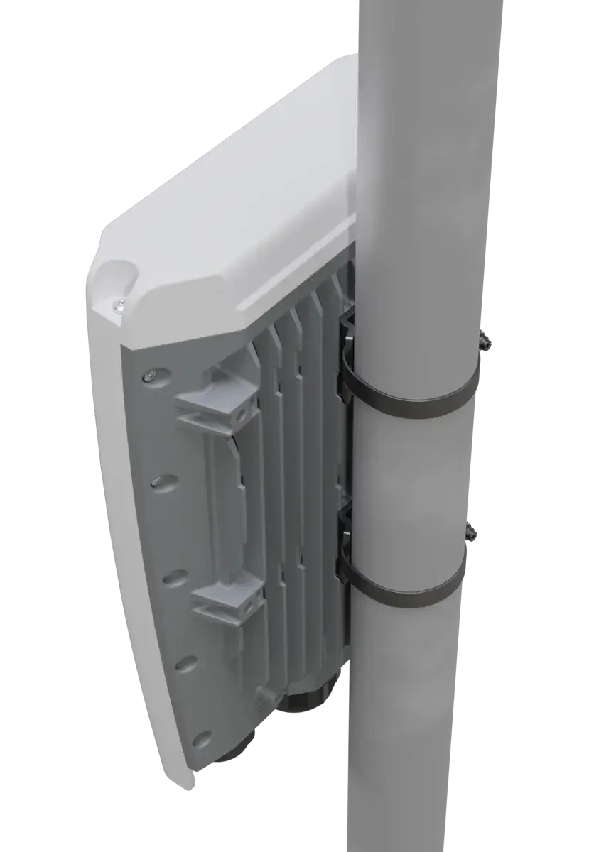 Crs504-4xq-out mikrotik crs504-4xq-out: outdoor 100 gbps networking switch